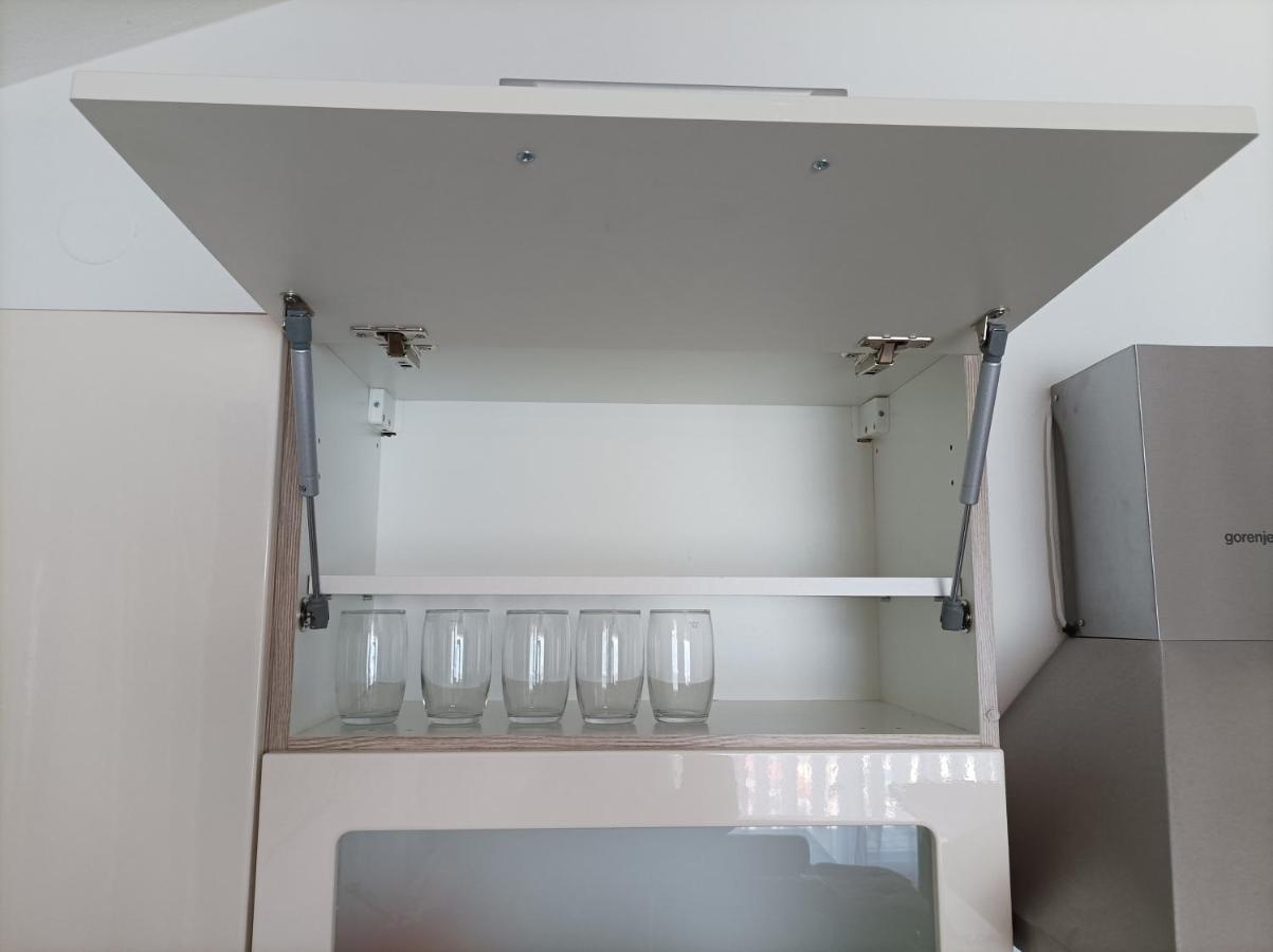 Apartman Periska ヴィル エクステリア 写真